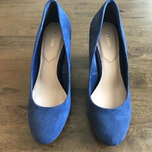 Blue high heel Aldo Shoes. Size 7.5. Never worn.